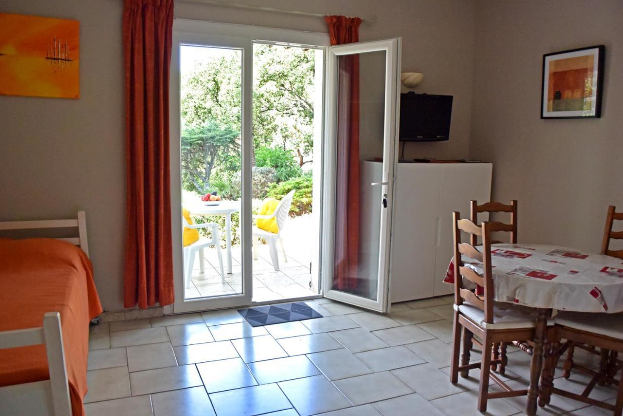 Appartements Dans Villa En Rez De Jardin 히에레 외부 사진