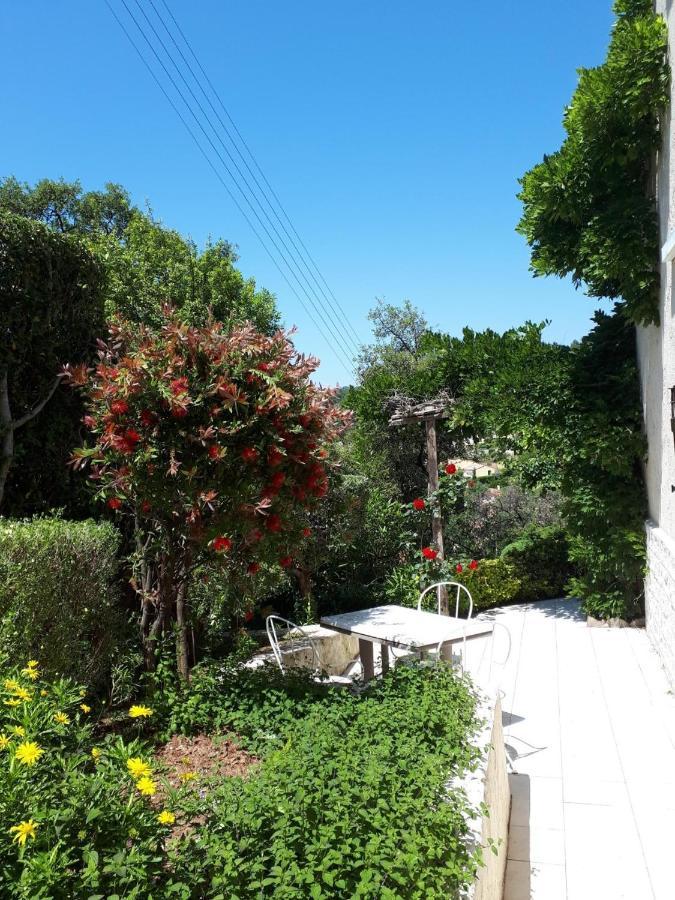 Appartements Dans Villa En Rez De Jardin 히에레 외부 사진