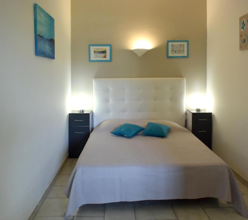Appartements Dans Villa En Rez De Jardin 히에레 외부 사진