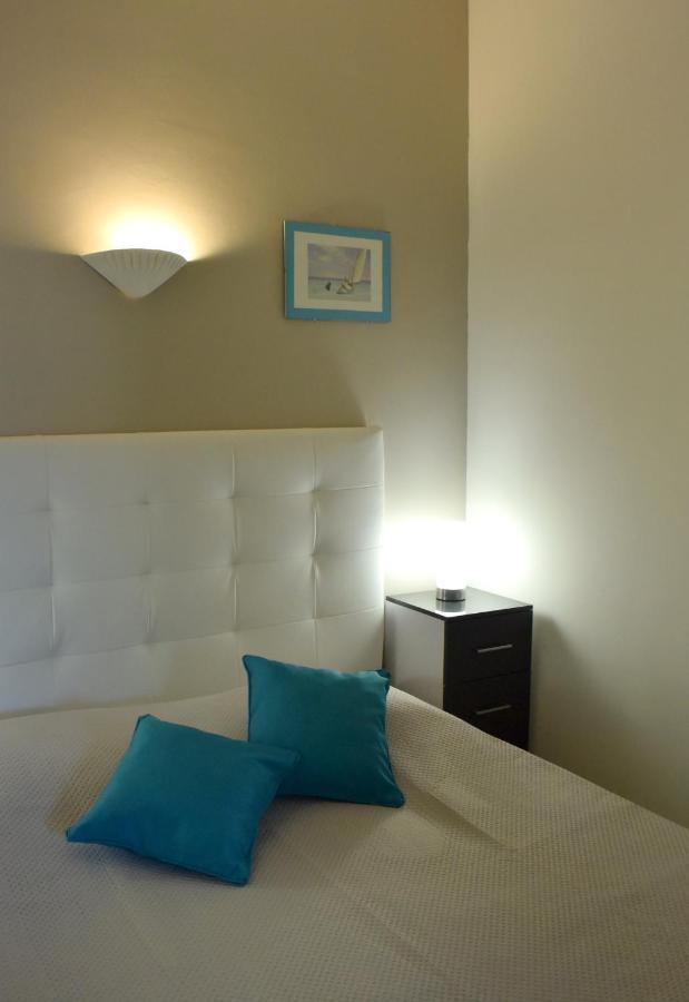 Appartements Dans Villa En Rez De Jardin 히에레 외부 사진