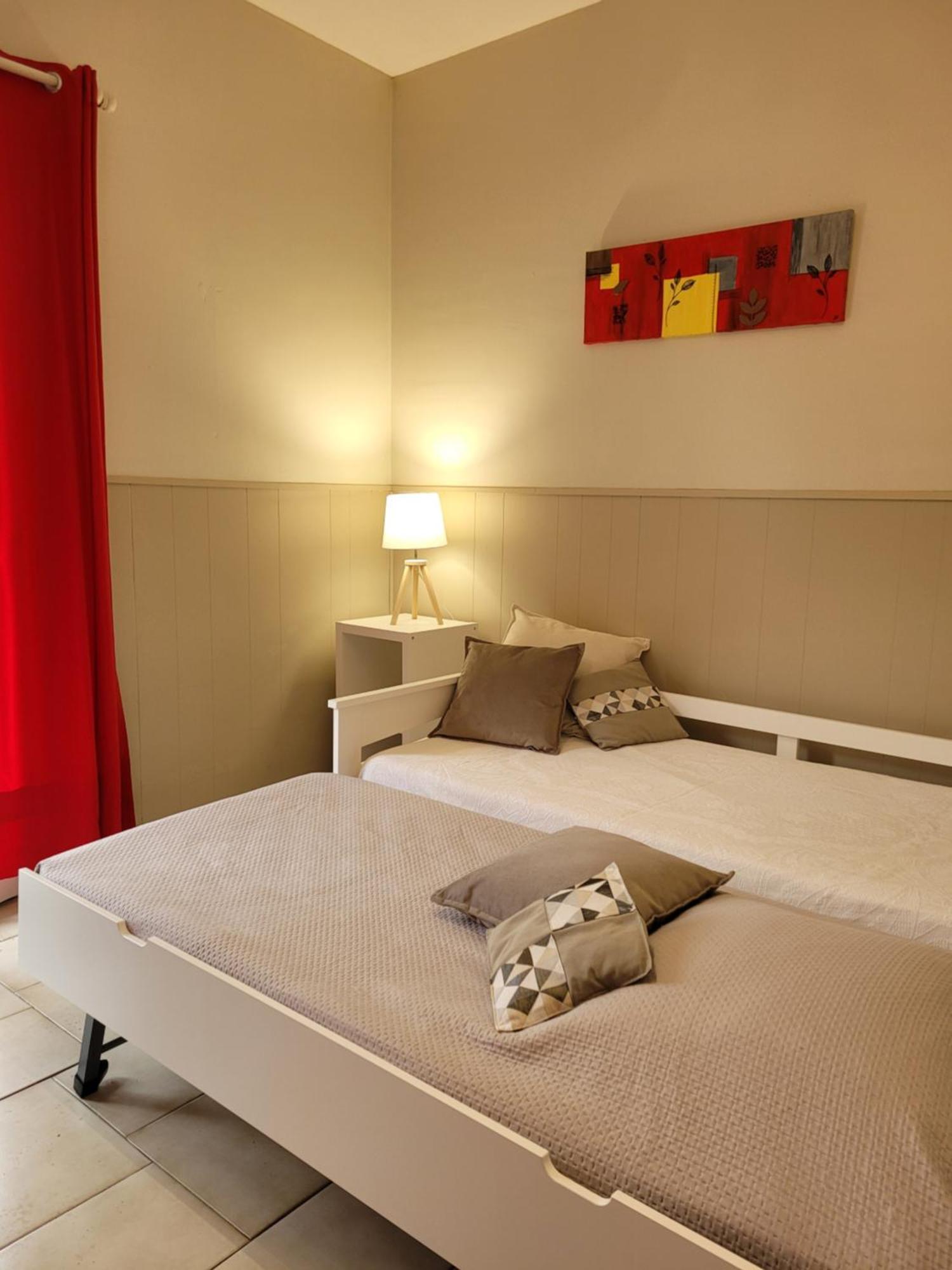 Appartements Dans Villa En Rez De Jardin 히에레 외부 사진